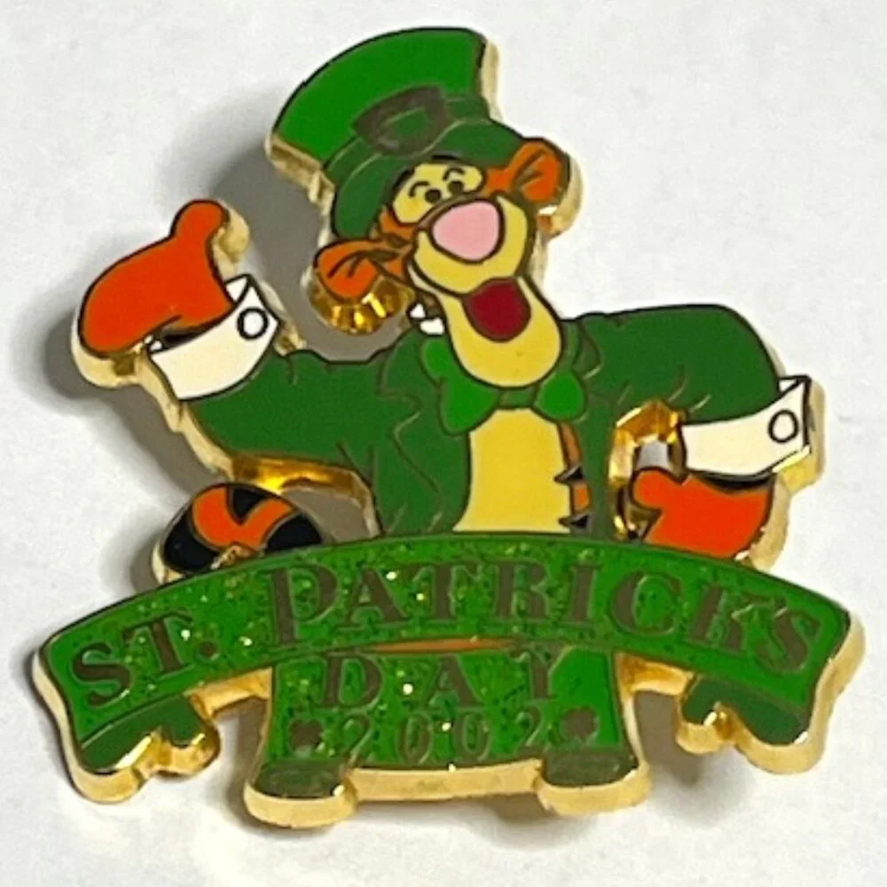 Tigger from Winnie the Pooh St. Patrick's Day 2002 Lapel Hat Vest Pin 1.25